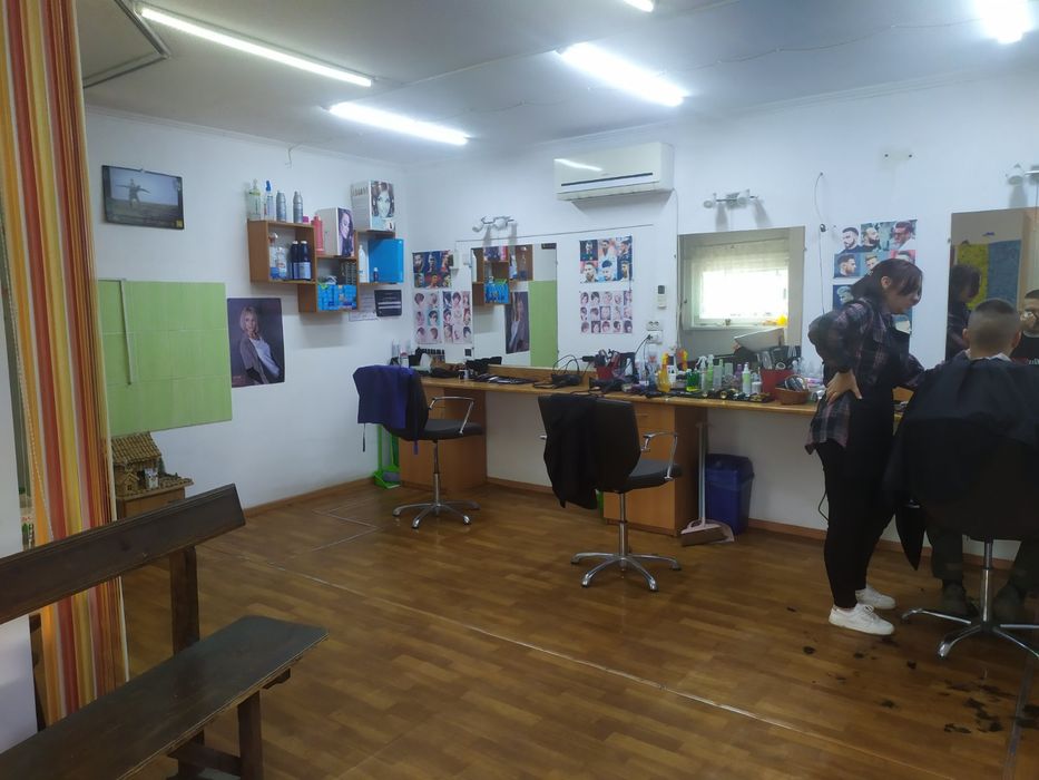 Рабочая поверхность для парикмахерских