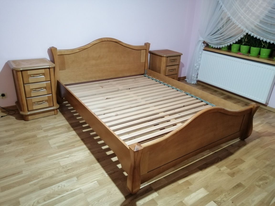 Łóżka, Szafy, Komody
