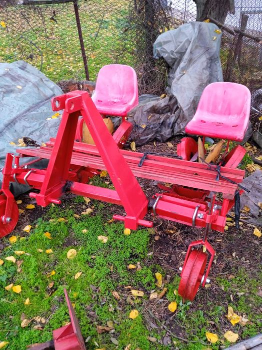Саджалка для висадки розсади помідор, капусти, перцю і т.п.