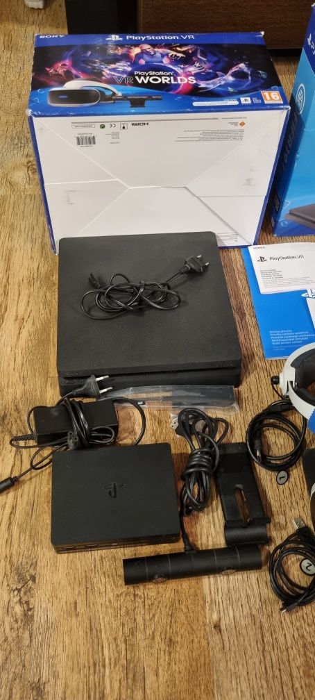 PlayStation 4 Plus , PS4 1TB , duży zestaw, gogle VR,  Pady, Move