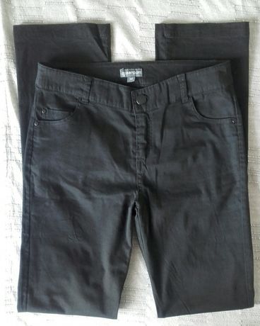 Czarne spodnie Greenpoint 36. H&M