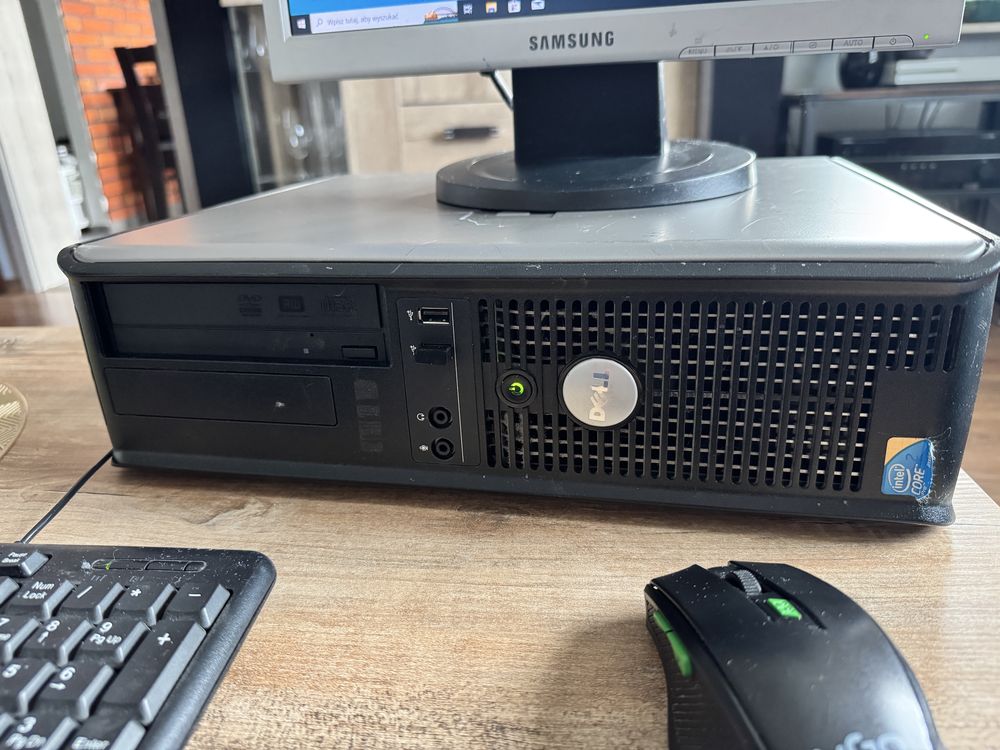 Konouter Dell Optiplex 780 6/128Gb SSD Ati Radeon Hd 5400 zestaw