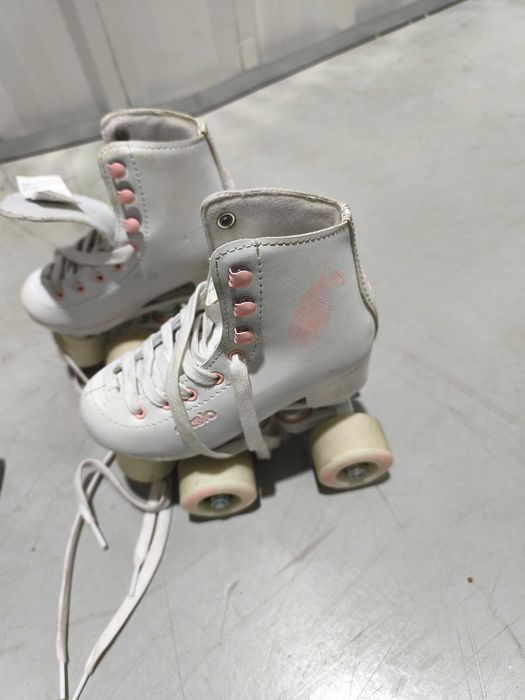 Patins 4 rodas n29