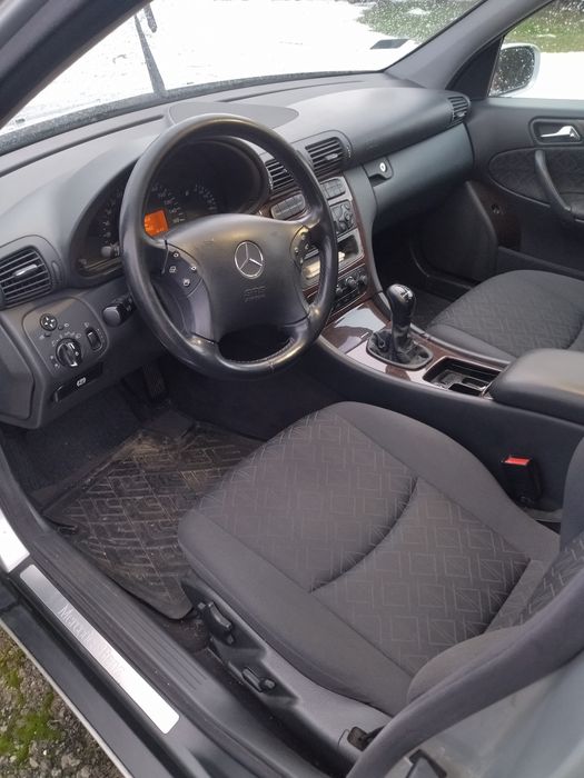 Mercedes-Benz W203 2.2 CDI