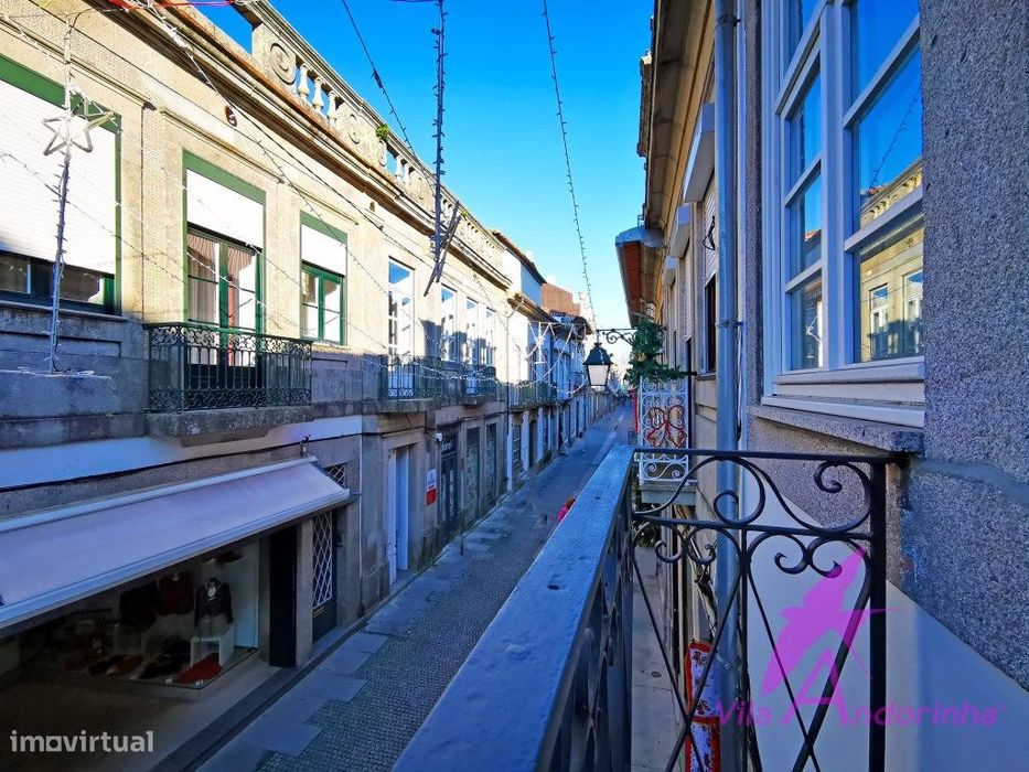 Apartamento T2 duplex no centro da cidade - Rua Manuel Espregueira