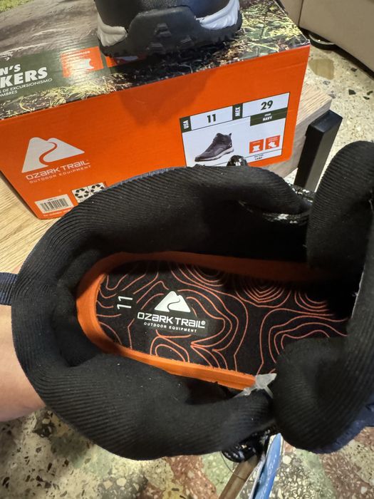 Ботінки чоловічі осінь/тепла зима  р 43/44 на стопу 29 см, торгова мар