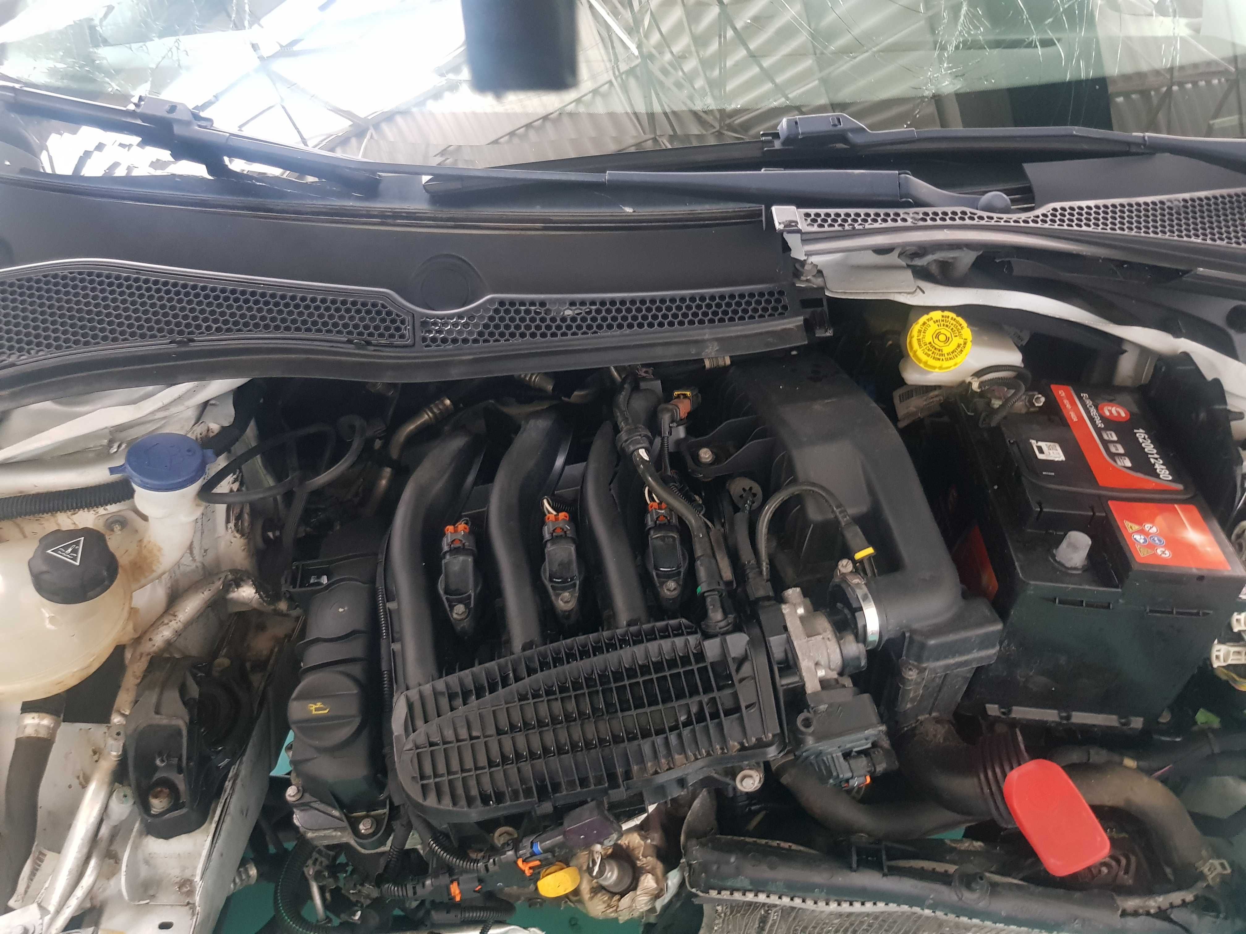 Peugeot 2008 1.2 PureTech Access
