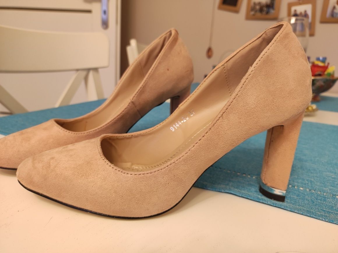 Buty czółenka rozmiar 37 VICES