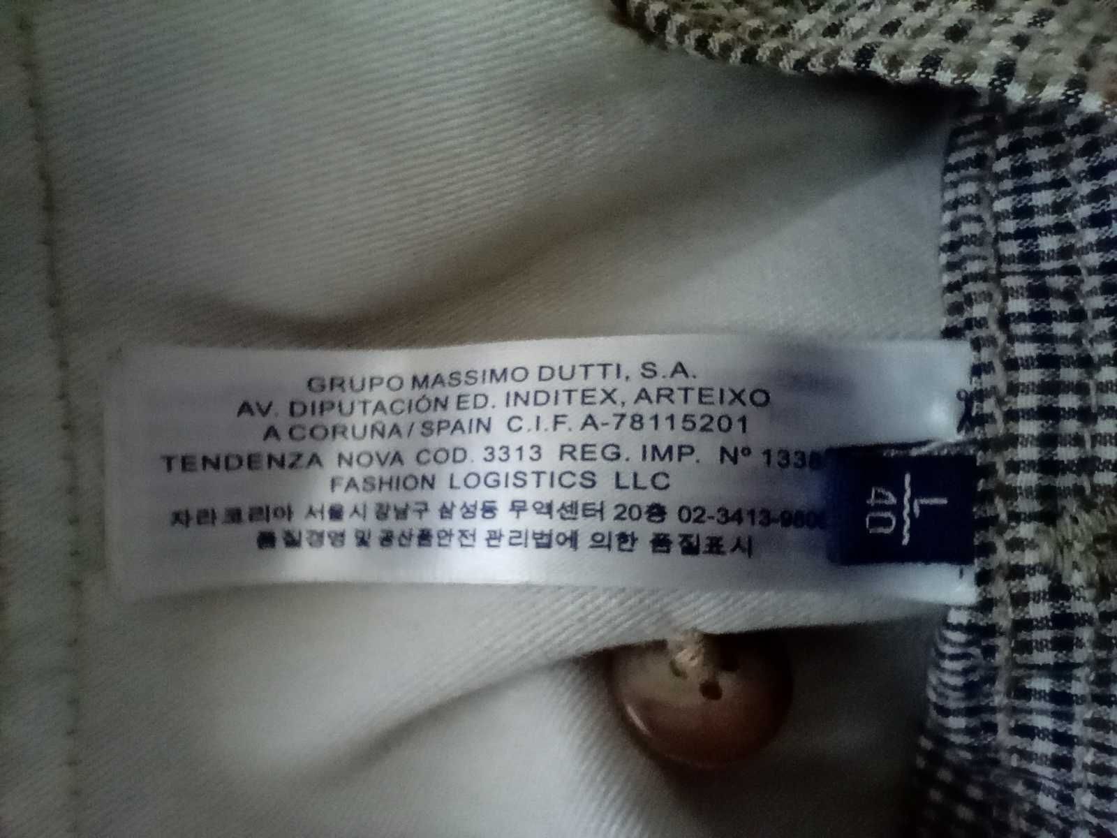 Casaco de couro Massimo Dutti, cor de mel, forrado a tecido.