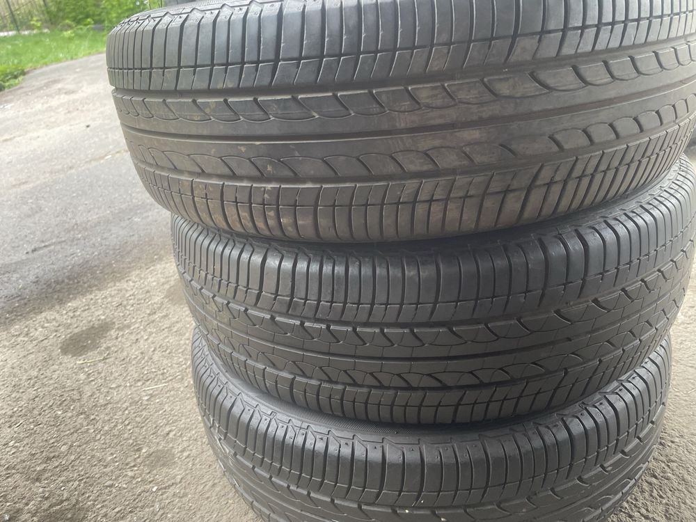 Bridgestone 175/65R15