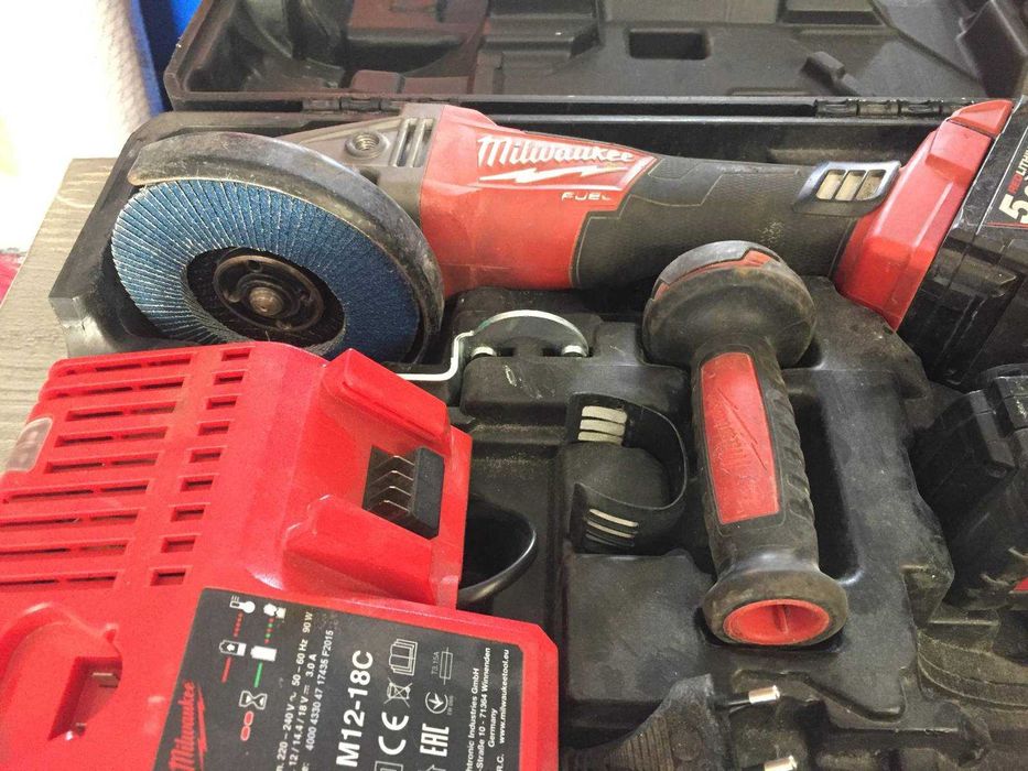 Rebarbadora Milwaukee 125