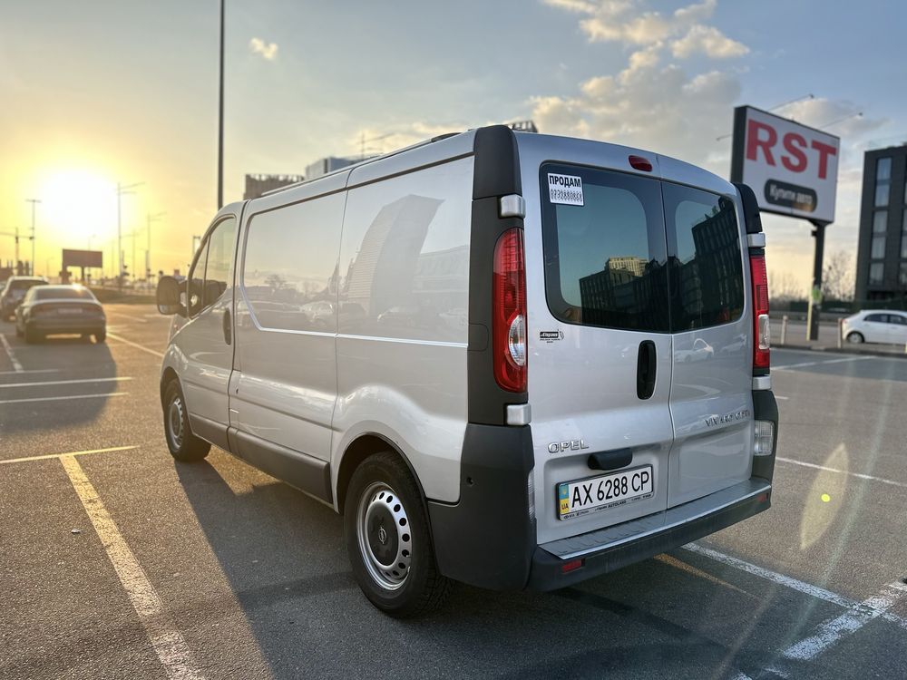 Opel Vivaro 2008