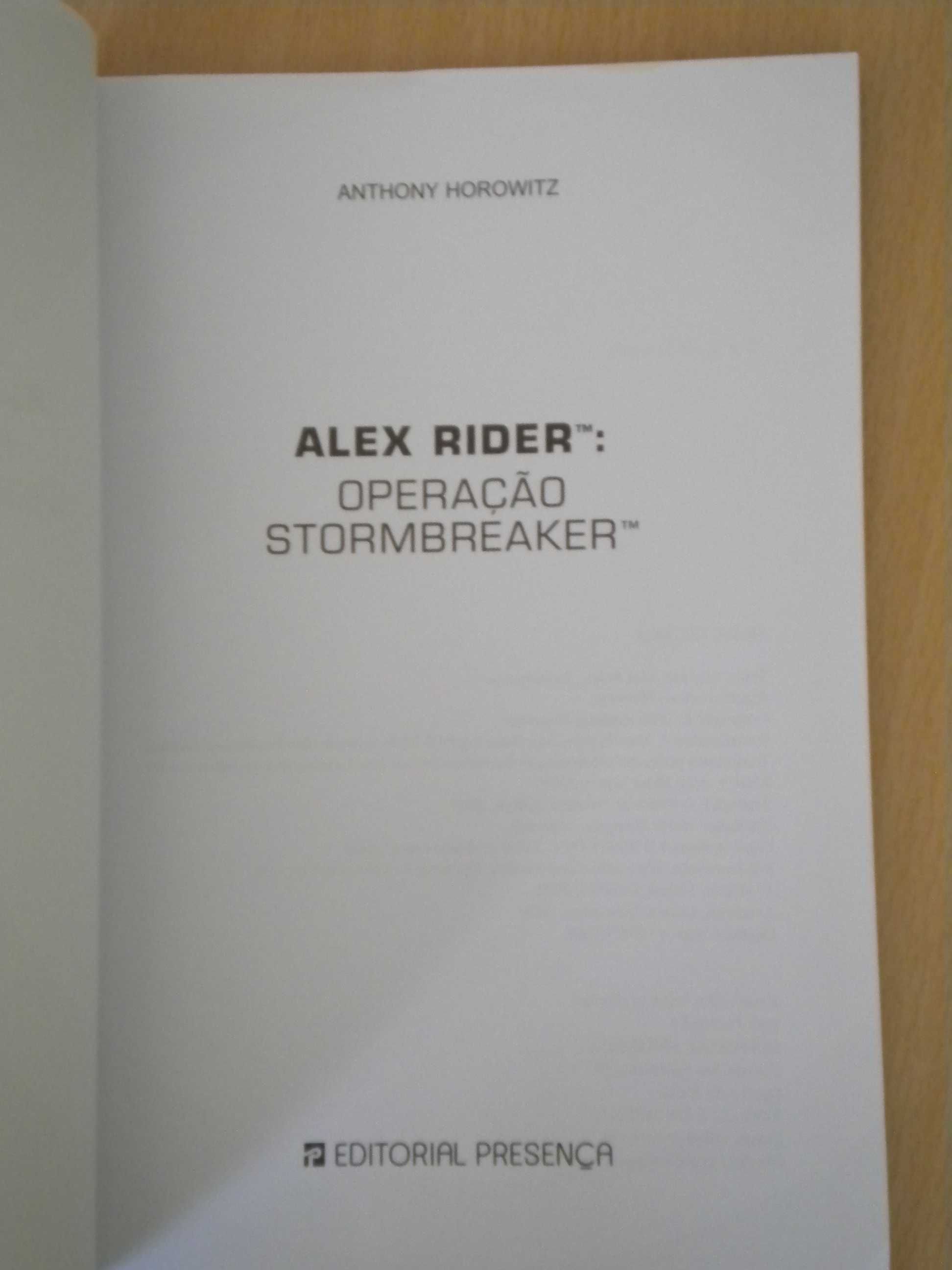 Alex Rider: Operação Stormbreaker
de Anthony Horowitz