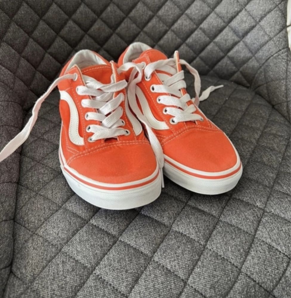 Vans - laranja - tam. 37