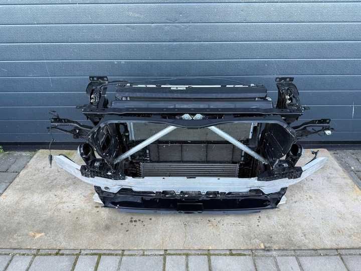 BMW X3 G01 Передня панель, телевізор