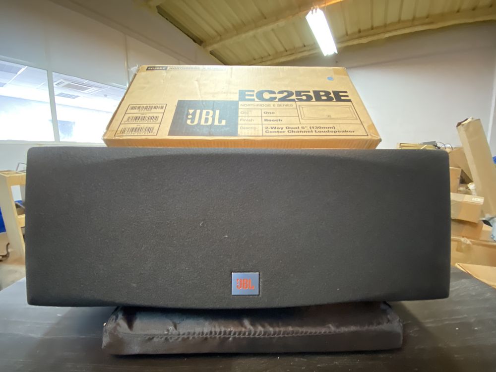 JBL EC25BE coluna central