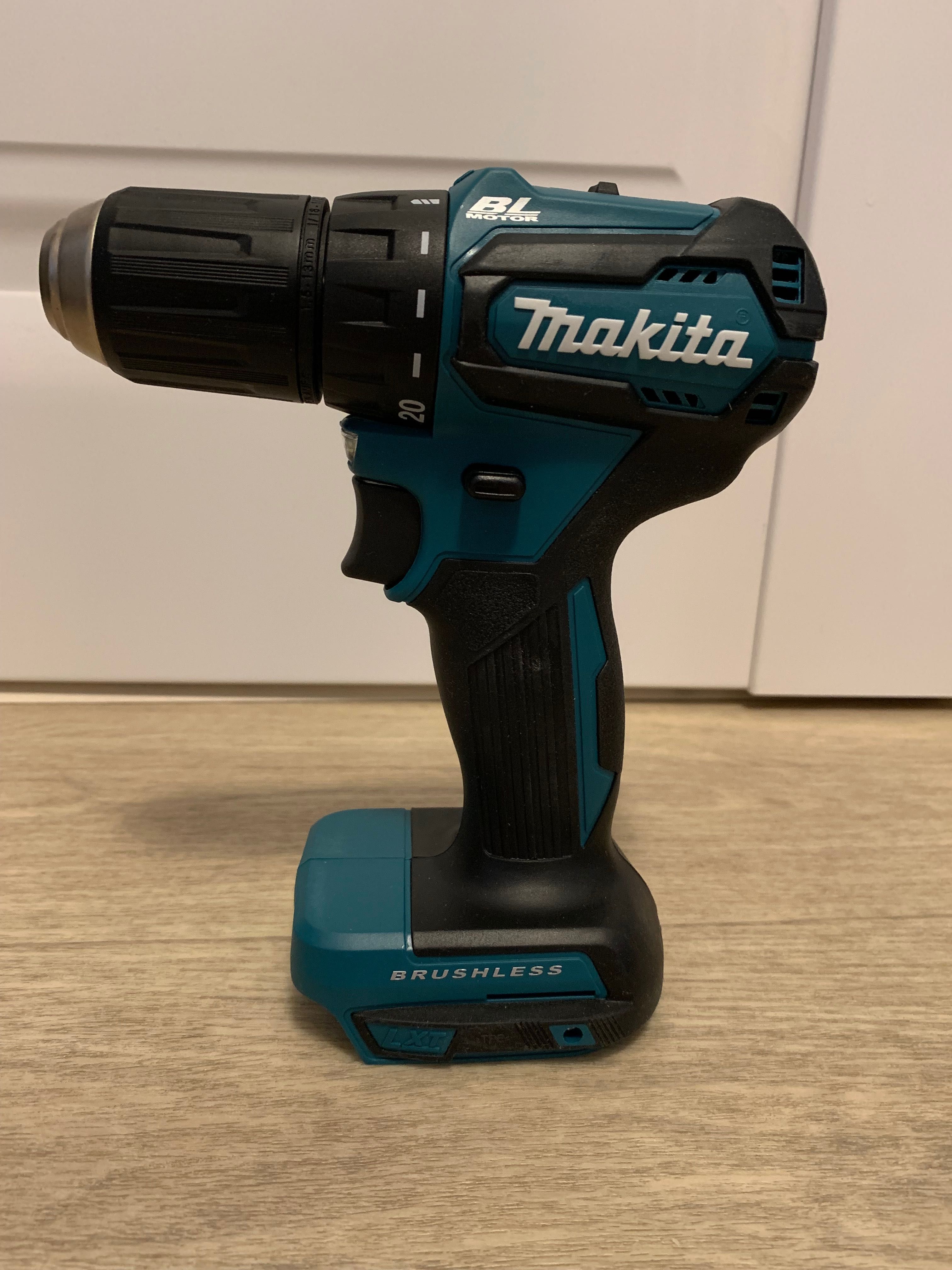 Дрель-шуруповерт Makita DDF483Z (оригинал) НОВЫЙ