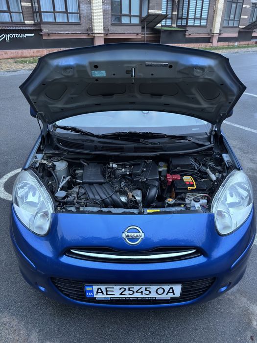 Nissan Micra 1.2 газ/бензин 2015 рік