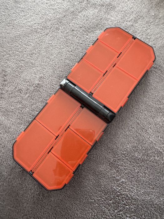 pudełko na przynęty lub akcesoria wędkarskie