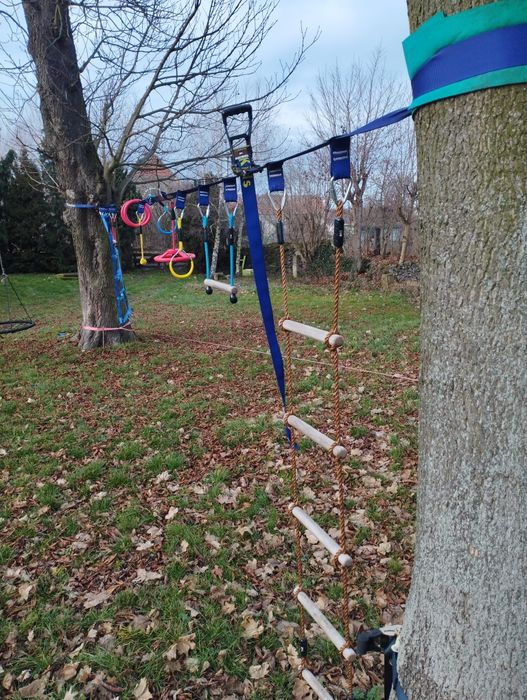 Tor przeszkód dla dzieci