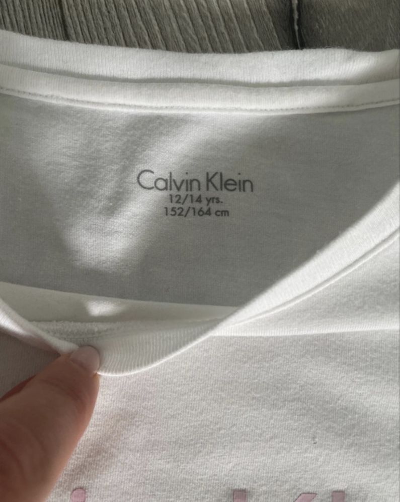 Calvin Klein koszulka do spania dla dziewczynki 152-158