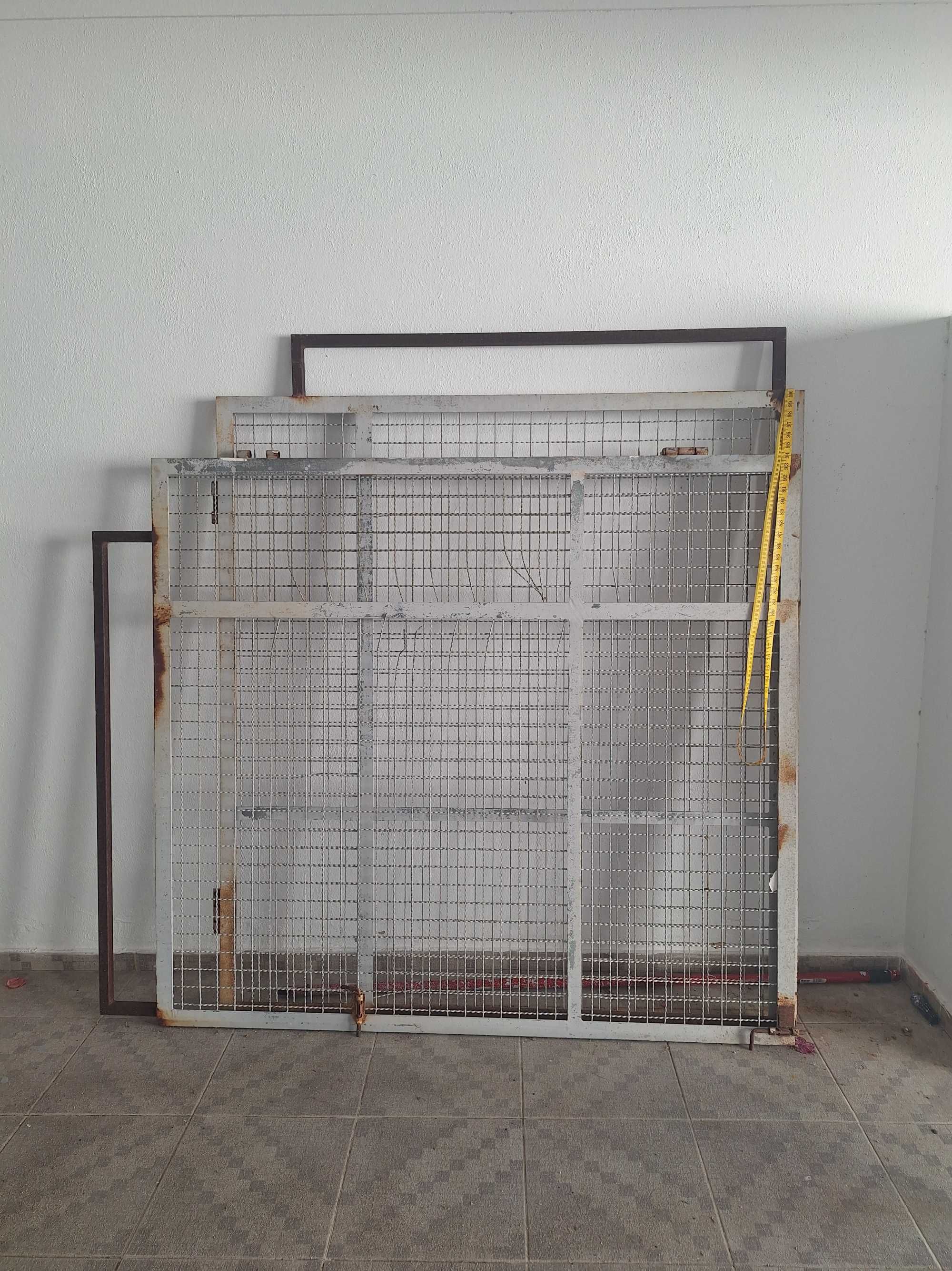 Portão ferro usado