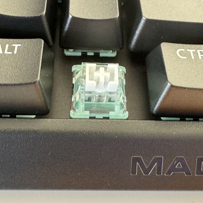Klawiatura gamingowa MAD 60HE RGB