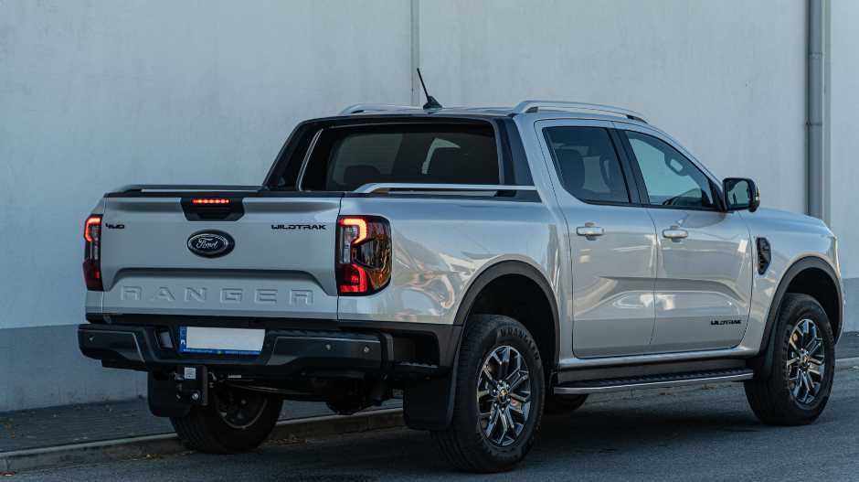 Wynajem Ford Ranger Wildtrak 2.0 - Napęd 4x4, Automat