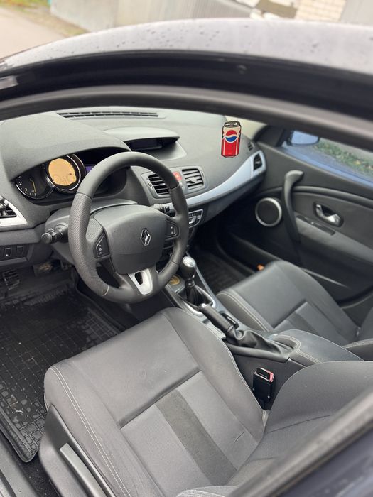 Продам Рено меган 3