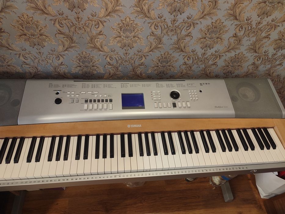 Электронное пианино Yamaha DXG620YPG525