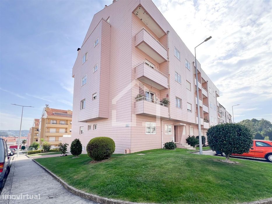 T3 centro de Mozelos!