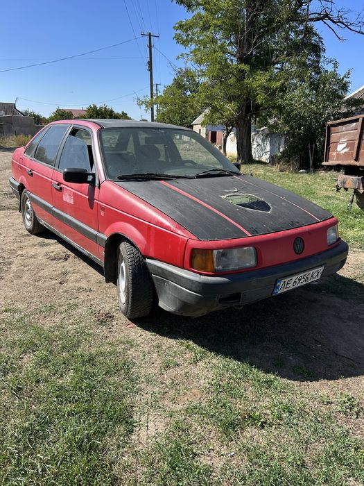 Капот+двері під разборку Volkswagen Passat B3 35і розборка дверей