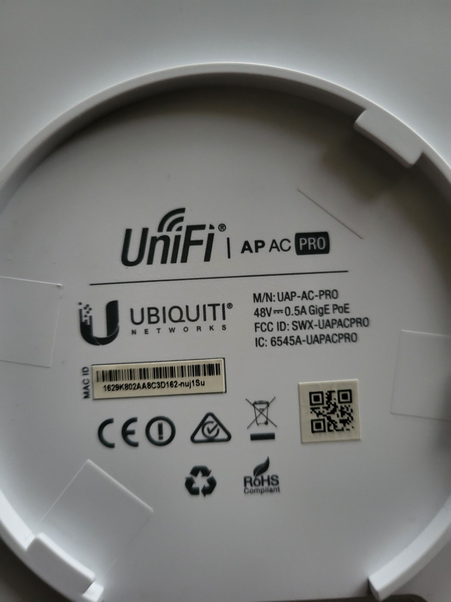 2szt Ubiquiti UniFi UAP-AC-PRO