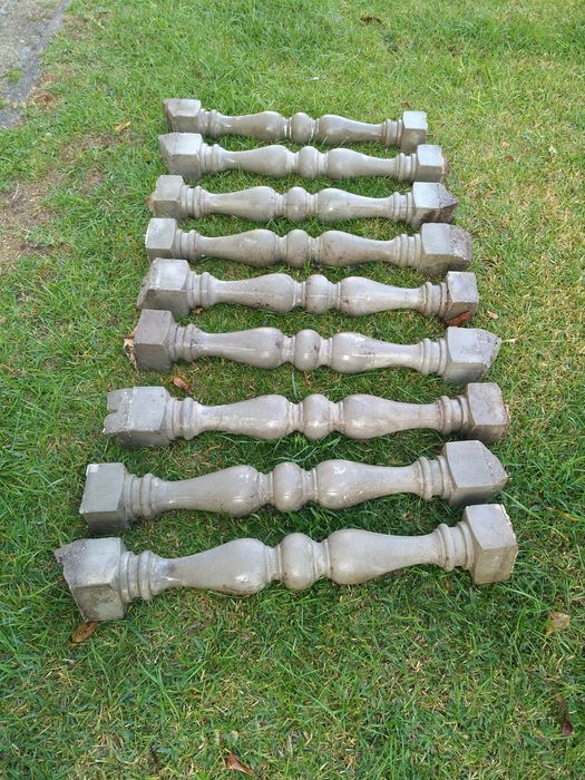 Balaústres em cimento 9 unidades, medidas 83/11cm