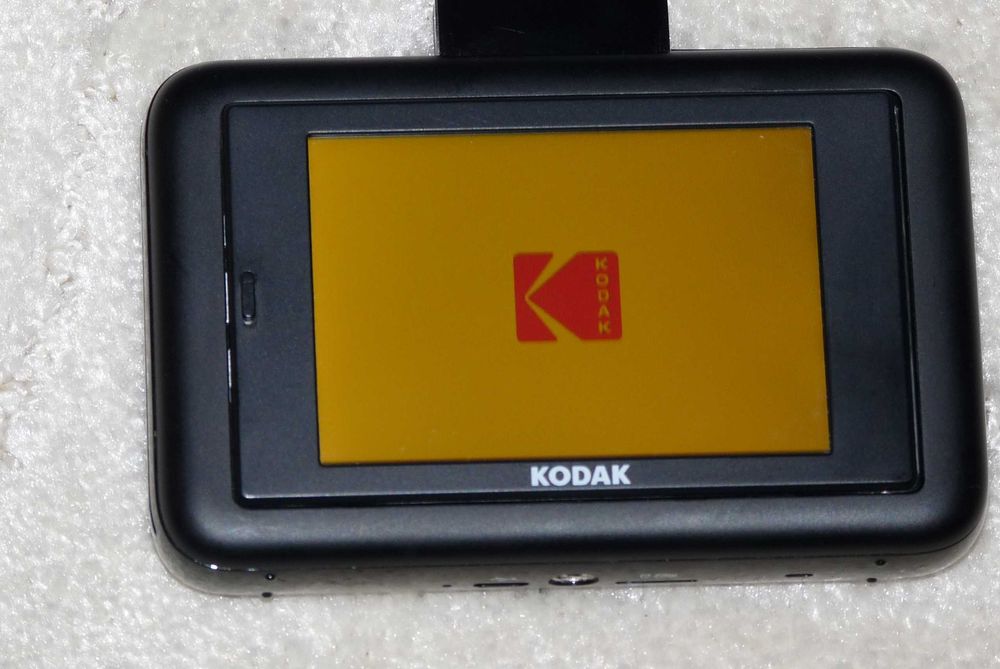 Aparat KODAK Step Touch z drukarką natychmiastową z LCD ZINC 1080p vid