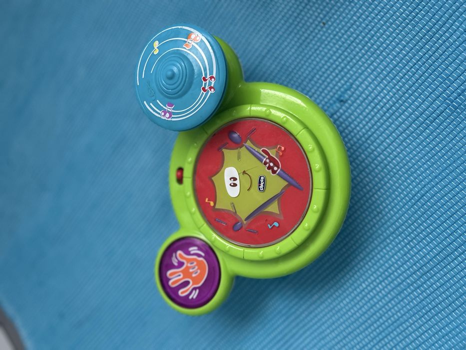 Brinquedo musical da Chicco