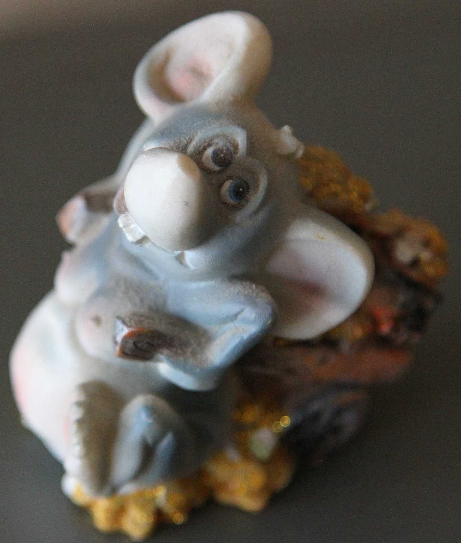 Сувенір,подарунок  фігурка мишка