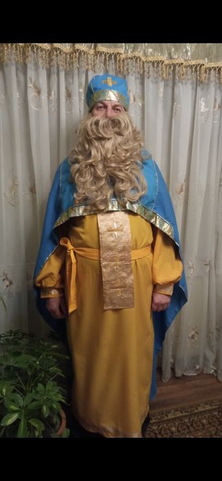 Прокат костюмів Святого Миколая