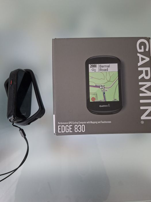 Vendo Garmin edge 830