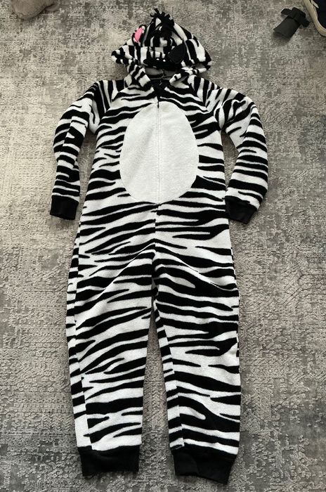 Kombinezon, piżamka ZEBRA 140 M&S
