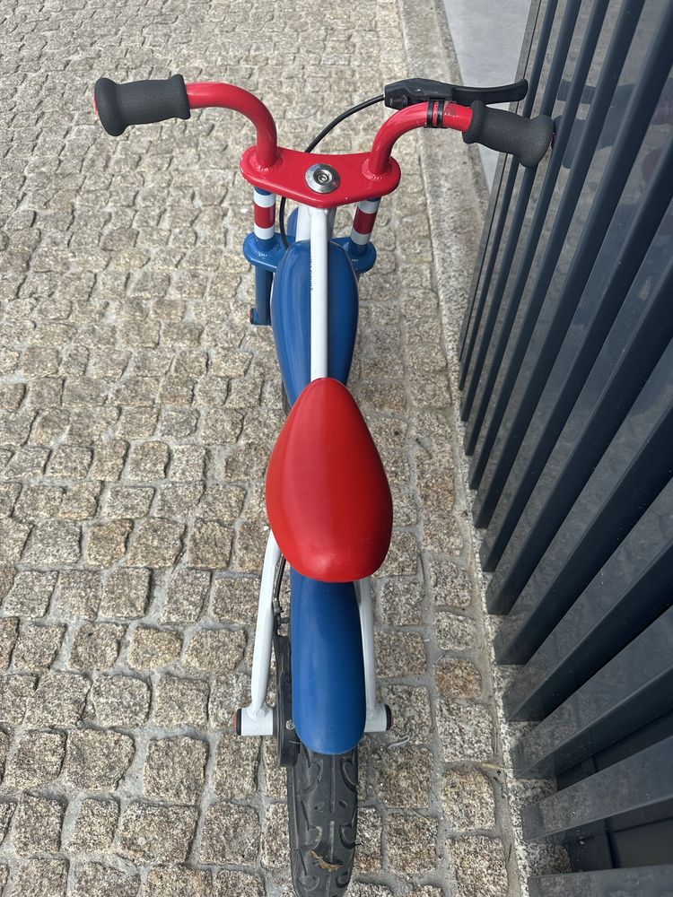 Vendo bicicleta crianca