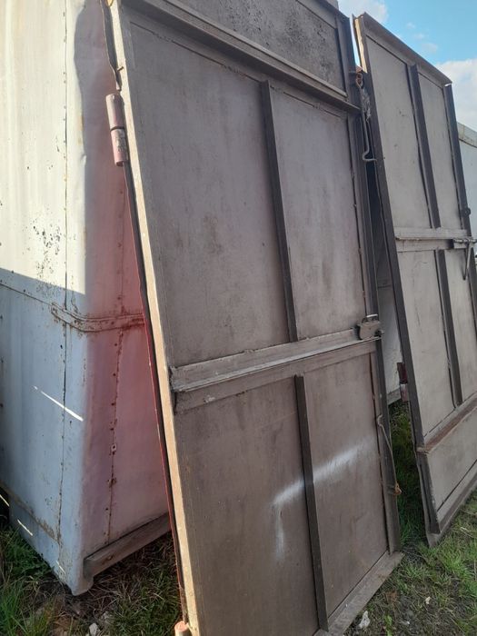 Продам  Гаражні ворота