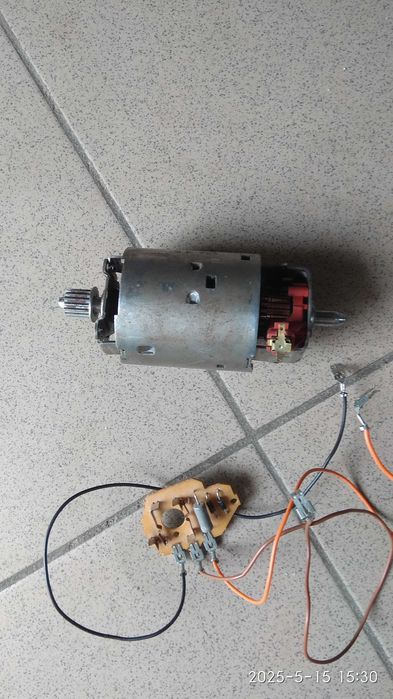 Двигун до кухонного комбайна Braun плата управління корпус