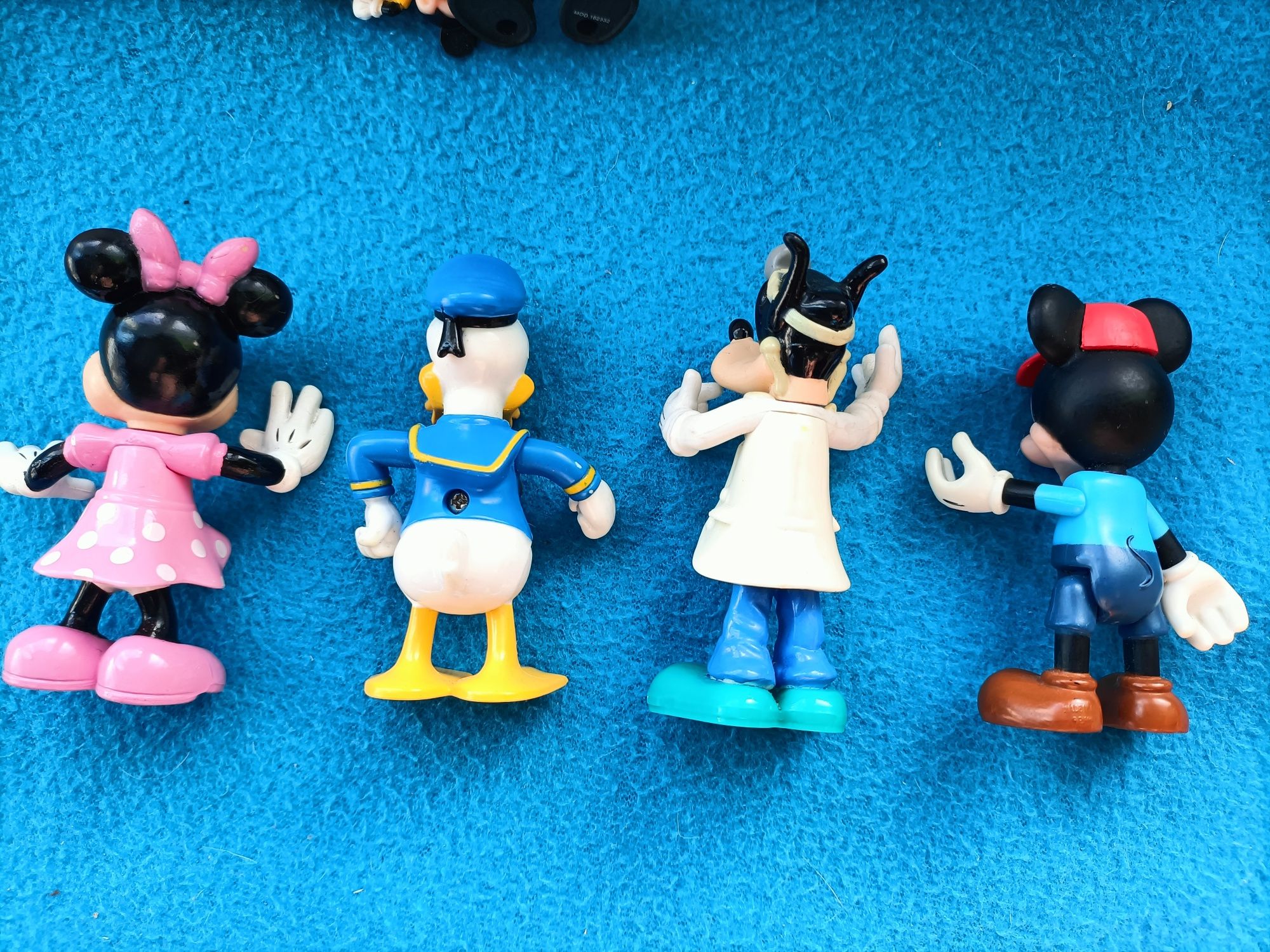 Lote 4 figuras Disney