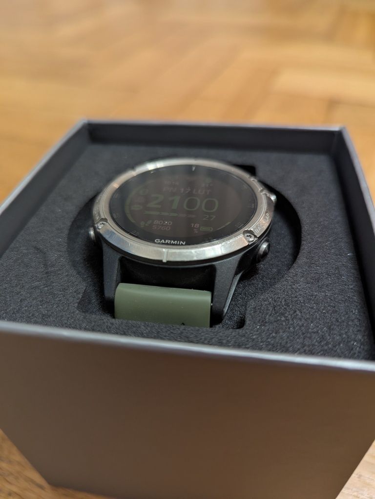 Garmin Fenix 5 plus sapphire titanium PL