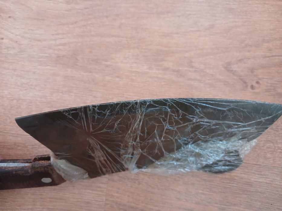 Стариный  топорик  ручной  работы.