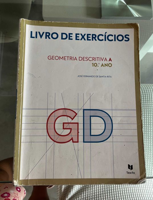 Manual de Geometria Descritiva A - 10.º ano oferta caderno de ativ.