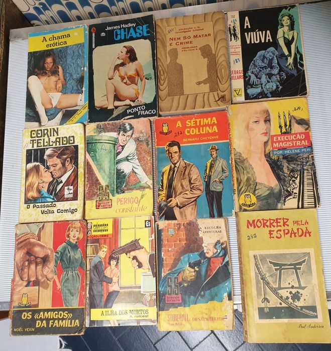 Diversos livros antigos