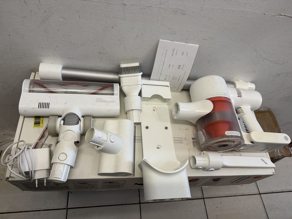 Bezprzewodowy odkurzacz pionowy Xiaomi Mi Vacuum Cleaner G9