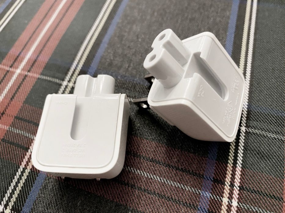 Adaptadores de Corrente Originais - APPLE